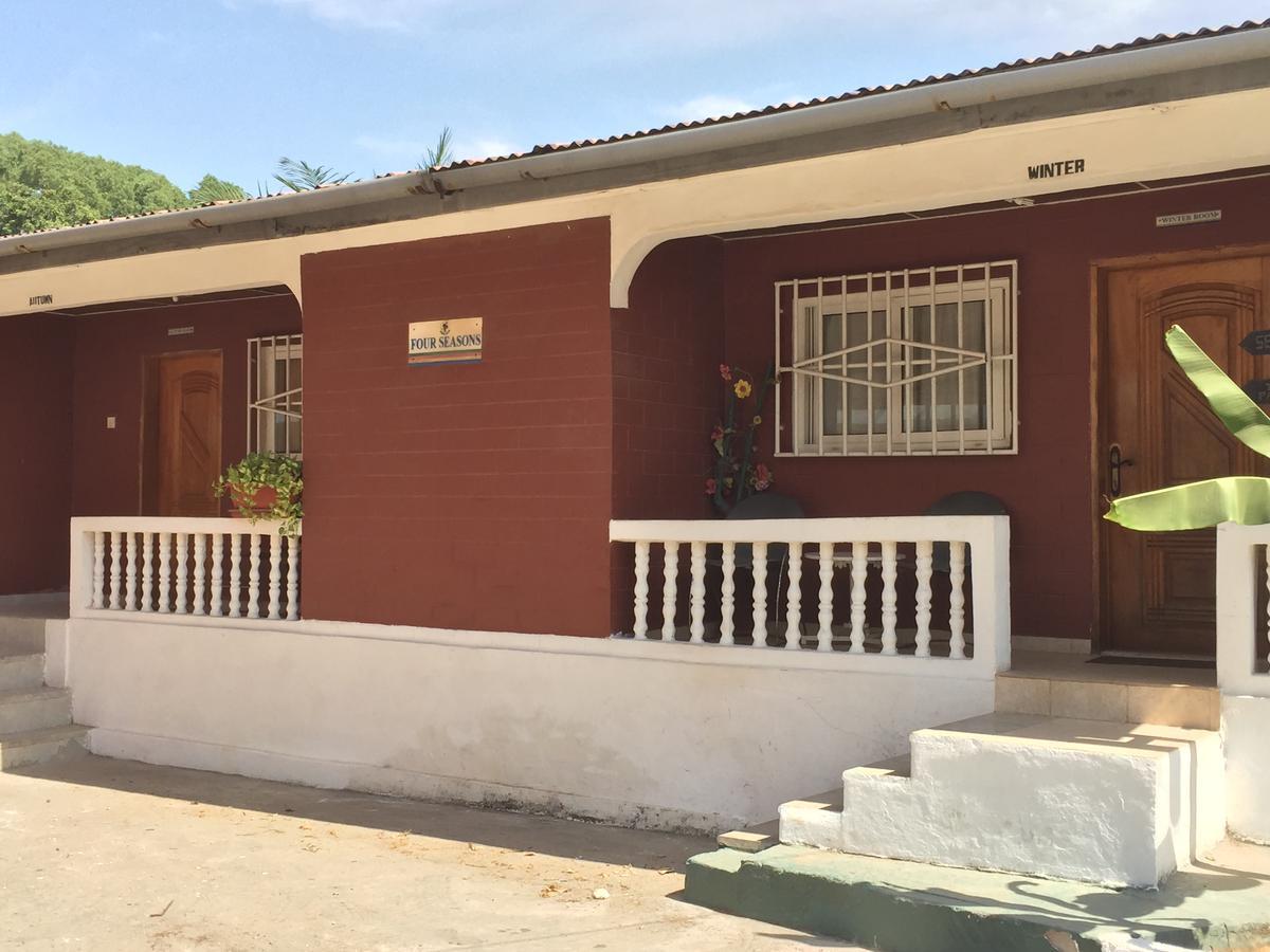 The Family Kingdom Resort Freetown Exterior photo