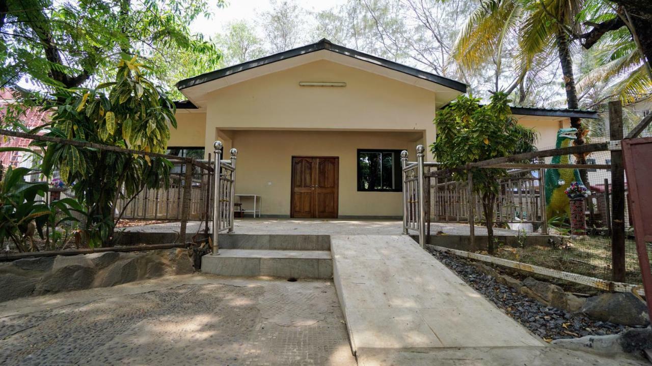 The Family Kingdom Resort Freetown Exterior photo